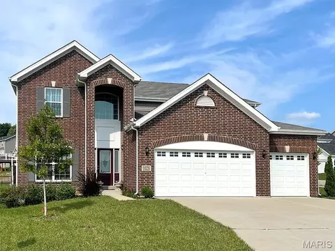 2 Nottingham At Louiselle Park, Maryland Heights, MO 63146
