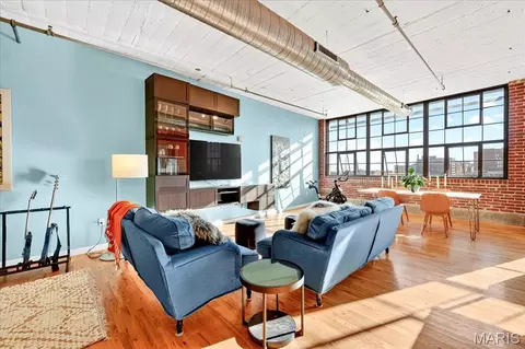 2020 Washington St #707, Saint Louis, MO 63103