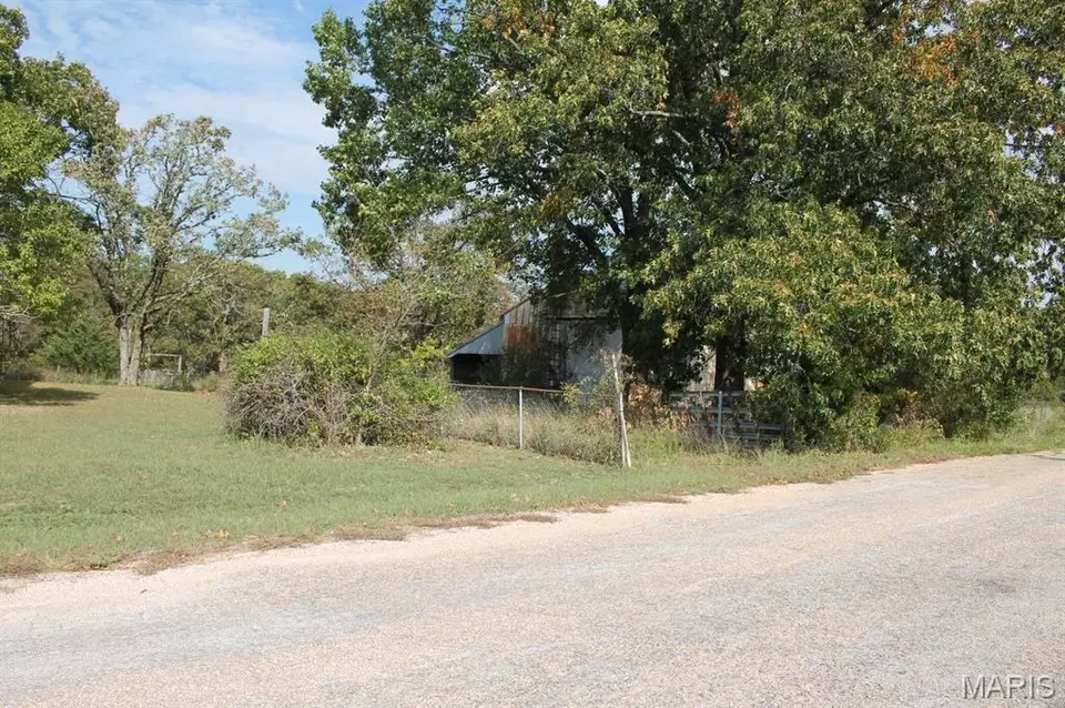  8903 M-general Baptist Rd # -5, Mountain Grove, MO 65711 photo 3