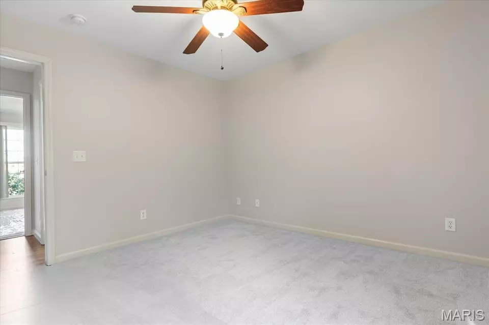 Bedroom - 519 Sceptre Rd, Wentzville, MO 63385 photo 6 of 8