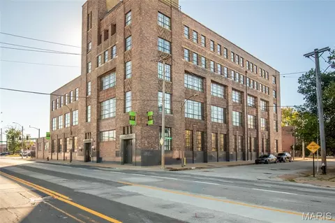1720 Chouteau Ave #209, Saint Louis, MO 63103
