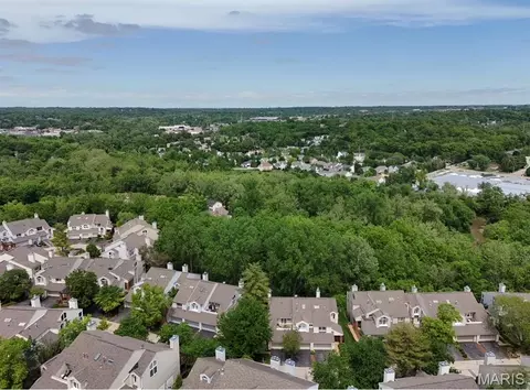 View/Area - 1872 Ridgeview Circle Dr, Ballwin, MO 63021 photo 1 of 2