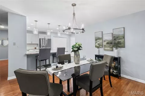 Dining - 1872 Ridgeview Circle Dr, Ballwin, MO 63021 photo 2 of 3