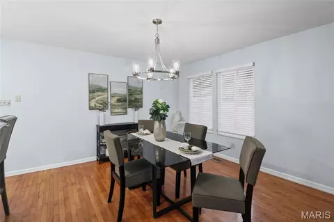 Dining - 1872 Ridgeview Circle Dr, Ballwin, MO 63021 photo 1 of 3