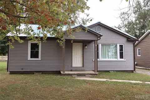 725 W Bain, Dexter, MO 63841