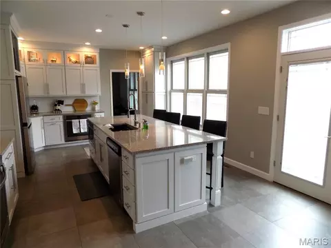 Kitchen - 1011 Carriage Ln, Rolla, MO 65401 photo 2 of 10