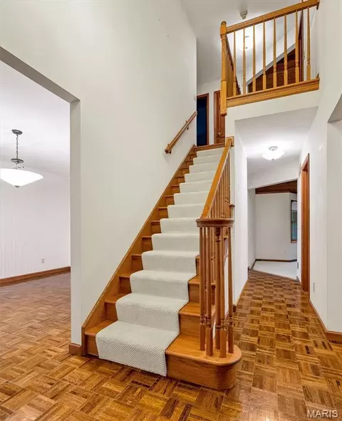 Entry Way - 413 Alborado Dr, Washington, MO 63090 photo 1 of 2