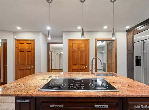 Kitchen - 413 Alborado Dr, Washington, MO 63090 photo 4 of 4