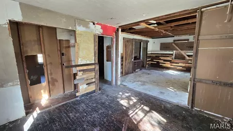 329 Watson Rd, Sullivan, MO 63080 photo 8