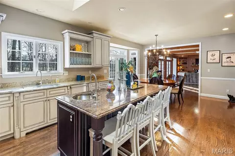 Kitchen - 115 Cobblestone Hills Rd, O'fallon, IL 62269 photo 4 of 7