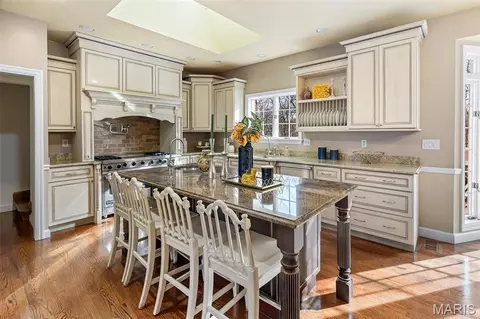 Kitchen - 115 Cobblestone Hills Rd, O'fallon, IL 62269 photo 1 of 7