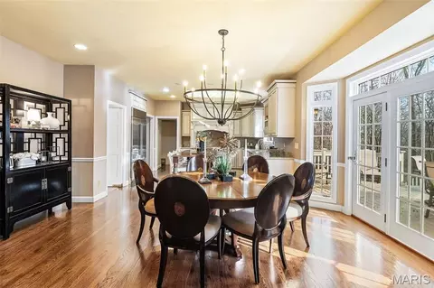 Dining - 115 Cobblestone Hills Rd, O'fallon, IL 62269 photo 1 of 4