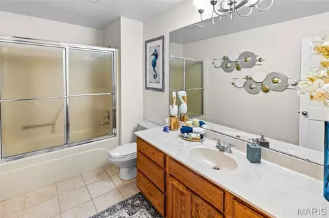 Bath - 115 Cobblestone Hills Rd, O'fallon, IL 62269 photo 7 of 13