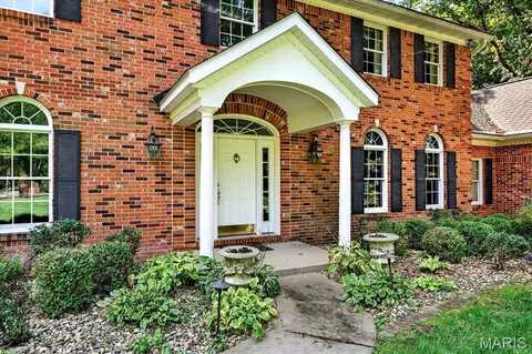 Exterior - 115 Cobblestone Hills Rd, O'fallon, IL 62269 photo 8 of 19