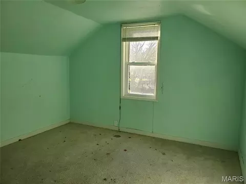 Bedroom - 222 Buchanan St, Waterloo, IL 62298 photo 2 of 3