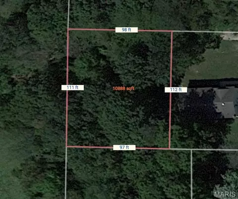410 Oak Dr, Gray Summit, MO 63039 photo 2
