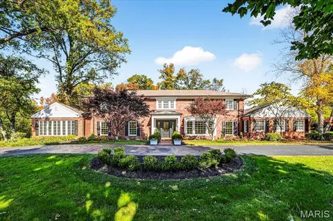 11 Fordyce Ln, Ladue, MO 63124