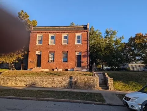 8418 20 South Broadway, Saint Louis, MO 63111