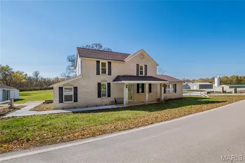 7000 Twin River Rd, Eureka, MO 63025
