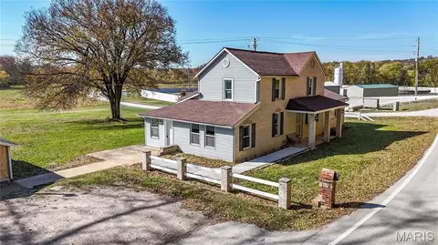 Exterior - 7000 Twin River Rd, Eureka, MO 63025 photo 10 of 14