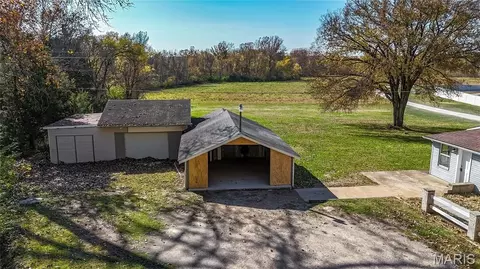 Exterior - 7000 Twin River Rd, Eureka, MO 63025 photo 11 of 14