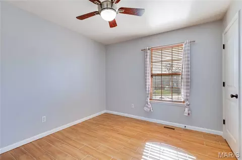 Bedroom - 672 Berrywine Ln, Arnold, MO 63010 photo 6 of 12