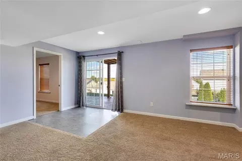 Living - 672 Berrywine Ln, Arnold, MO 63010 photo 5 of 6