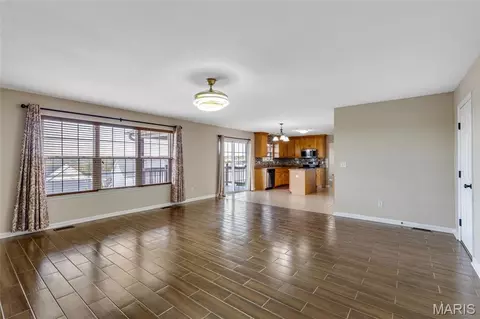 Living - 672 Berrywine Ln, Arnold, MO 63010 photo 1 of 6