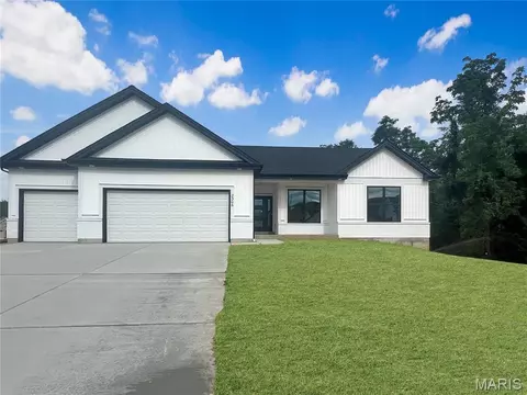 3313 Timber Creek Dr #194 STB, Washington, MO 63090