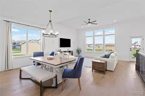 Dining - 5016 Pacific Crest Trl, Cottleville, MO 63304 photo 1 of 1