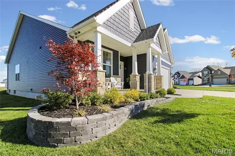 Exterior - 5016 Pacific Crest Trl, Cottleville, MO 63304 photo 3 of 7