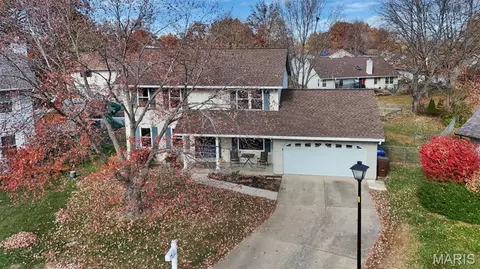 914 Blake Ct, Saint Peters, MO 63376