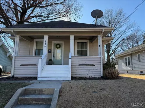 3317 Jackson St, Alton, IL 62002 photo 1