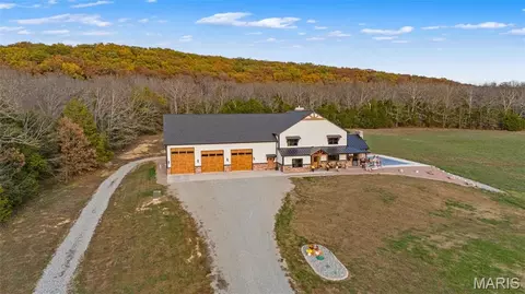 2168 Pendleton Rd, Farmington, MO 63640