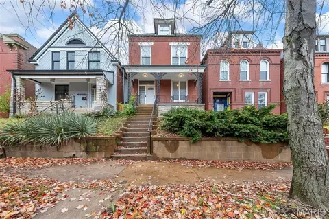 4521 Gibson Ave, Saint Louis, MO 63110