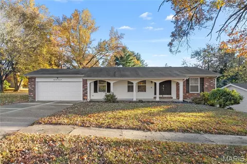 4372 Alderwood Dr, Black Jack, MO 63033