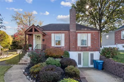 4804 Autumn Dr, Wilbur Park, MO 63123