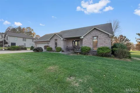 1601 Watson Dr, Jackson, MO 63755 photo 1
