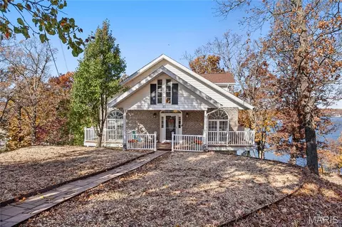 21 Jonathan Ct, Lake Ozark, MO 65049