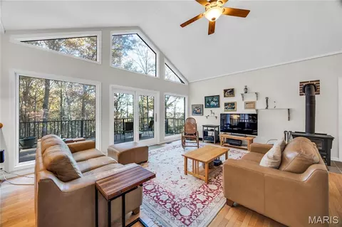 Living - 1845 Eagle Nest Dr, Hermann, MO 65041 photo 1 of 3
