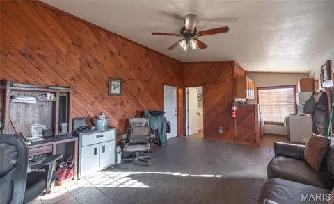 Entry Way - 17265 County Road 8280, Rolla, MO 65401 photo 8 of 8