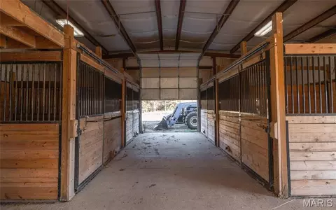 Entry Way - 17265 County Road 8280, Rolla, MO 65401 photo 2 of 8