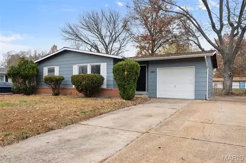 1265 Central Pkwy, Florissant, MO 63031