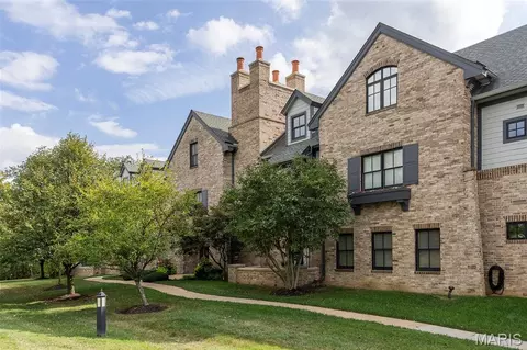 12420 Rott Rd #2B, Sunset Hills, MO 63127