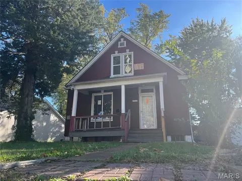 6732 Robbins Ave, Saint Louis, MO 63133