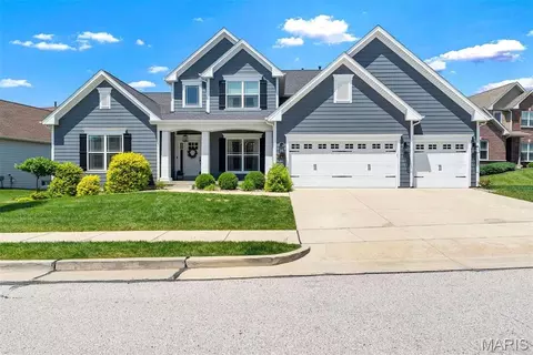 2421 August Grove Ct, Wildwood, MO 63011