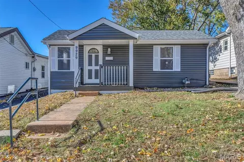 9929 Meadow Ave, Saint Louis, MO 63125