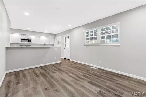 Living - 1 Rendina Ct, Ellisville, MO 63011 photo 5 of 5