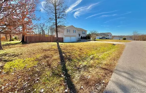 15380 Top Drive Dr, Saint Robert, MO 65584