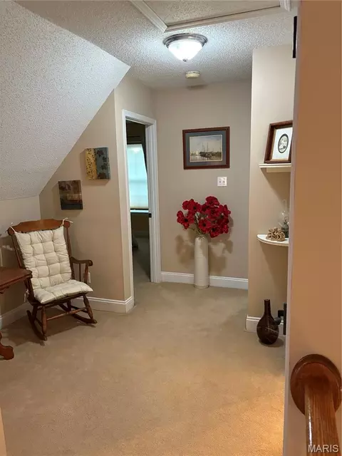 Entry Way - 209 Epple Fricke Dr, Hermann, MO 65041 photo 4 of 4